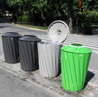 サインとしてのセントラル・パークのゴミ箱